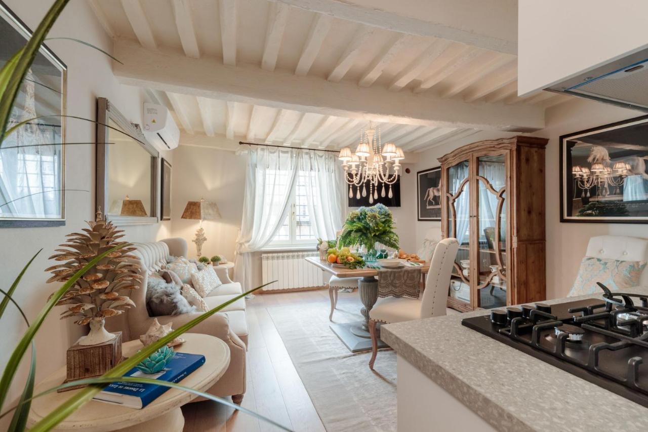Casa Blanc Lejlighed Lucca Eksteriør billede